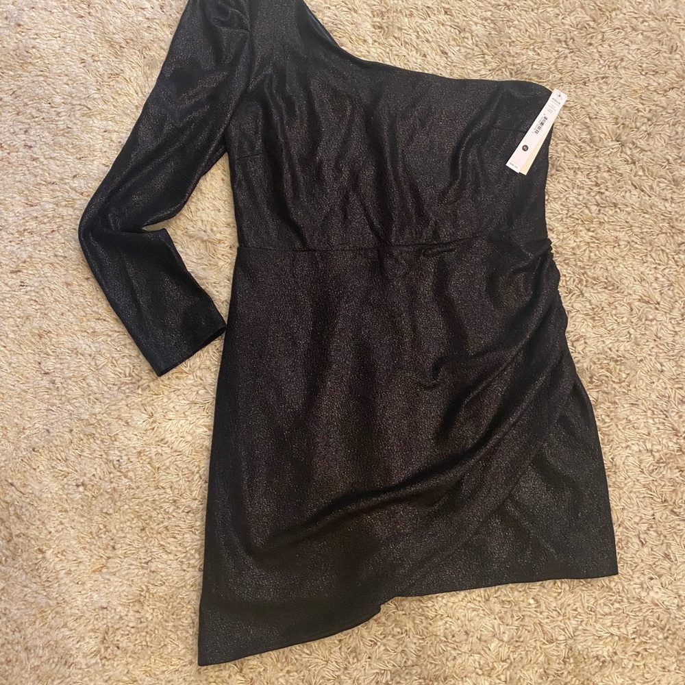 Gorgeous shimmery black Aqua one shoulder/sleeve dress.